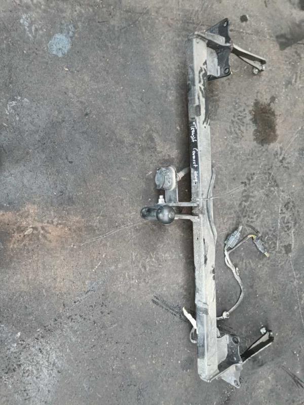 ATTACHE REMORQUE FORD TRANSIT CONNECT 2009-2021 - Vue 1